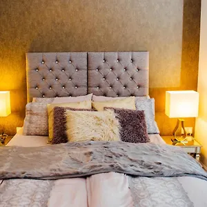 Your To Luxury Apartment